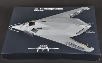 Trimitininkas 03219 1/32 F-117A Nighthawk modelio rinkinys